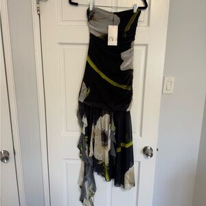 NWT Strapless Floral Asymmetric Midi Dress